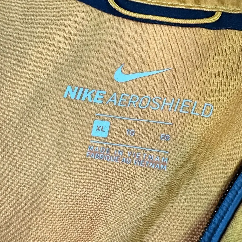 NWOT NIKE Men’s AeroShield Full Zip Golf Jacket - Gold Yellow - Size XL